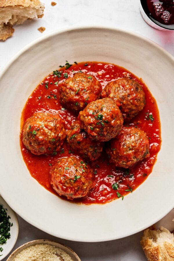Meatballs With Marinara 3pc