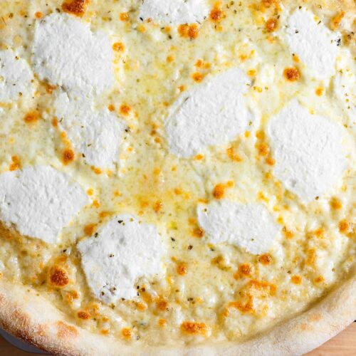 White Riccotta pizza 18"